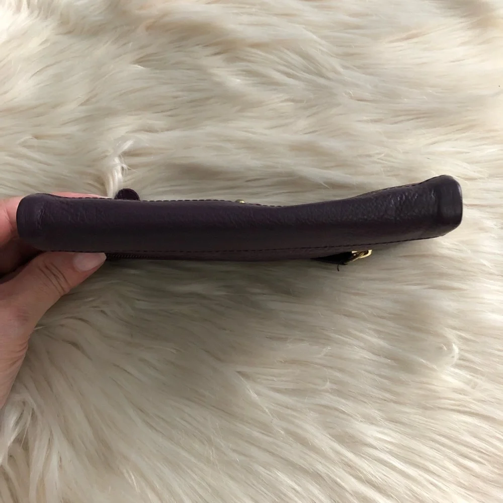 Great American Leather Works purple embossed leather wallet clutch purse - Picture 10 of 11